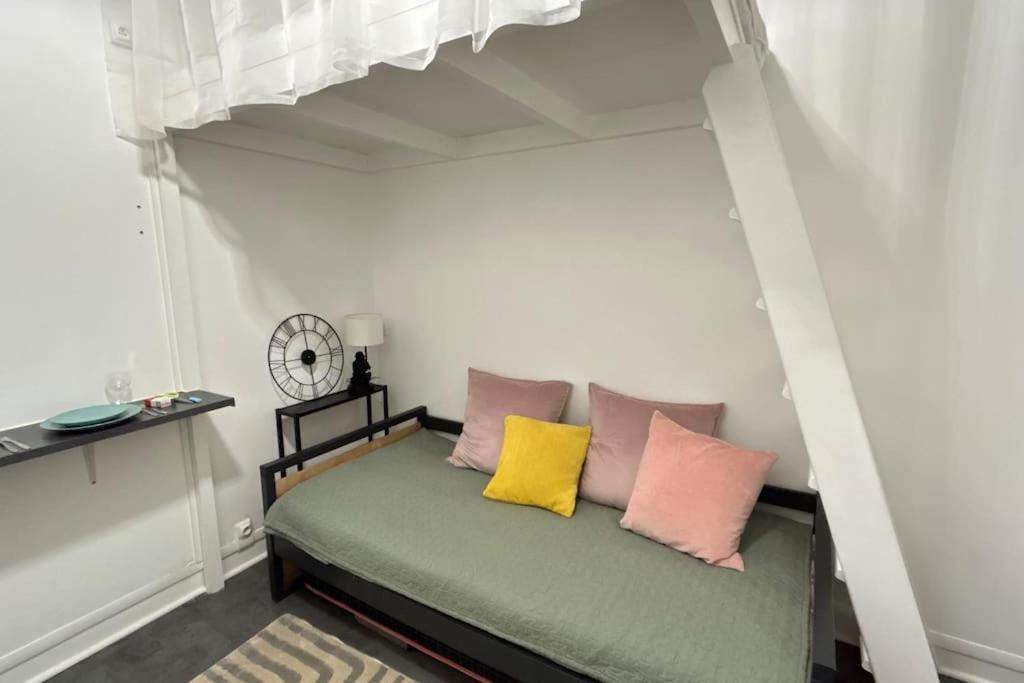 Cozy Studio In Paris 15Eme Exterior photo